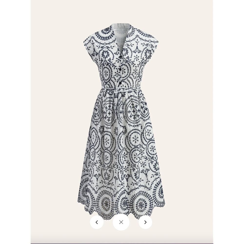 Commense Embroidered V-Neck Belted Dress With belt Sz XS